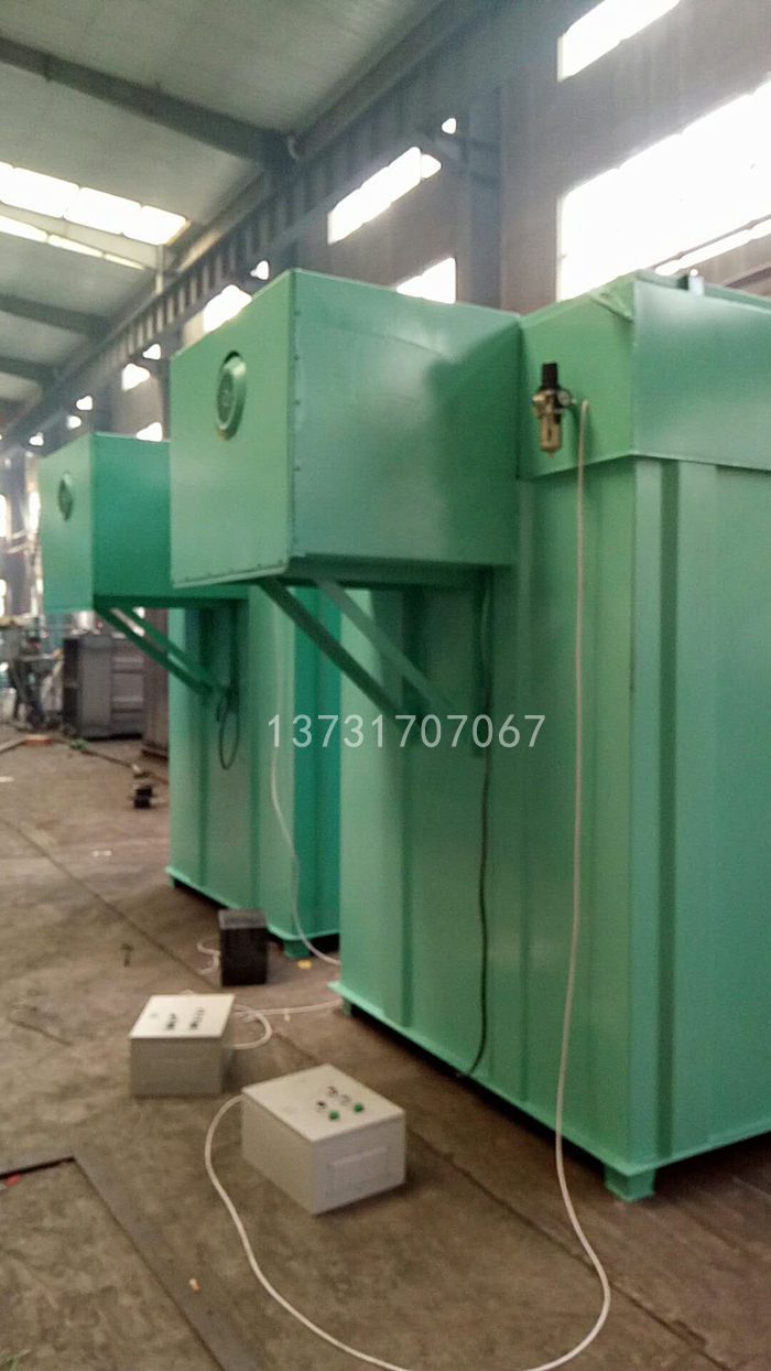 重慶環保工程公司（sī）李（lǐ）經理PPC32-4布袋除塵器（qì）發貨