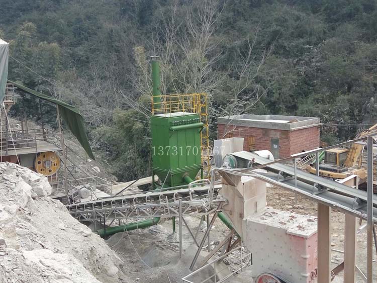 河南濟源石料廠120型布袋除塵器安裝完畢 驗收合格 河南(nán)濟源石料廠120型布袋除塵器安裝完畢 驗(yàn)收合格