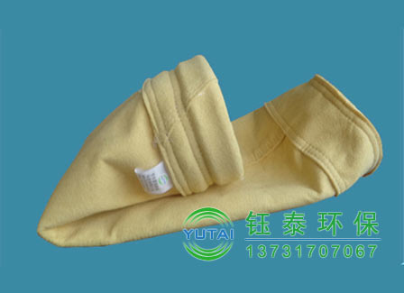 比較常用的幾種(zhǒng)高(gāo)溫(wēn)除塵布(bù)袋性能介紹 比(bǐ)較常用的幾種高溫(wēn)除塵布袋性能介紹