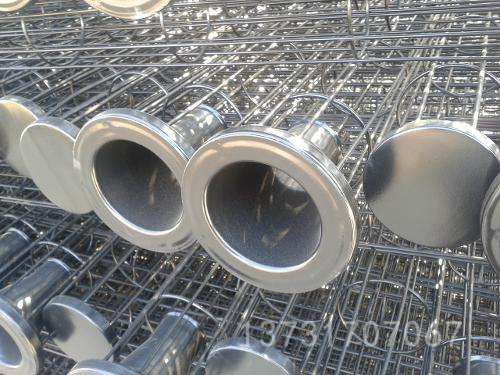 福（fú）建連先生定購（gòu）的φ125×2500除塵骨架已發貨
